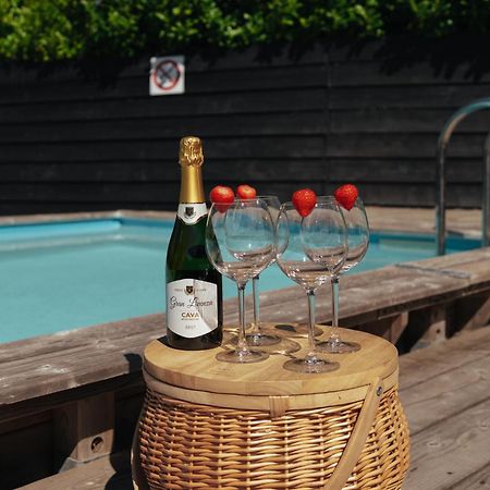 Luxe Vakantiehuis Nova Met Zwembad Ouddorp Luaran gambar